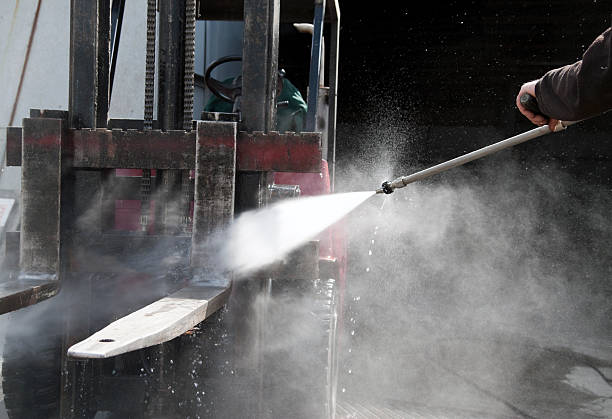 Best Pressure Washing Patio  in Medford, WI